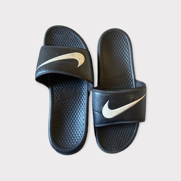 Nike | Shoes | Mens Black And White 